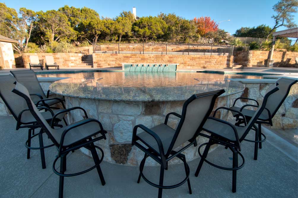 Adding a Pool Bar to Your Austin TX Swimming Pool